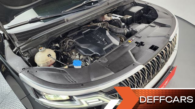 Kia CARNIVAL Gasoline 7-Seater Noblesse купить на сайте DeffCars