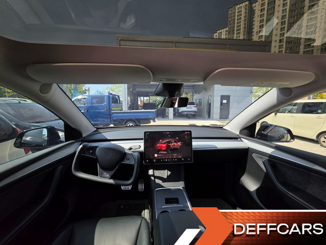 Tesla MODEL Y Long Range AWD купить на сайте DeffCars