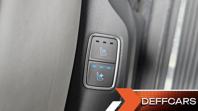 Hyundai STARIA 4WD Lounge 9-Seater Limousine купить на сайте DeffCars