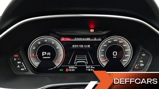 Audi Q3 40 TFSI Quattro Premium купить на сайте DeffCars