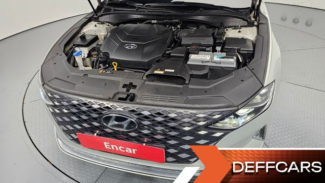 Hyundai GRANDEUR 3.3 Calligraphy купить на сайте DeffCars