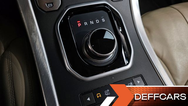 Land Rover RANGE ROVER EVOQUE 2.0 TD4 SE купить на сайте DeffCars
