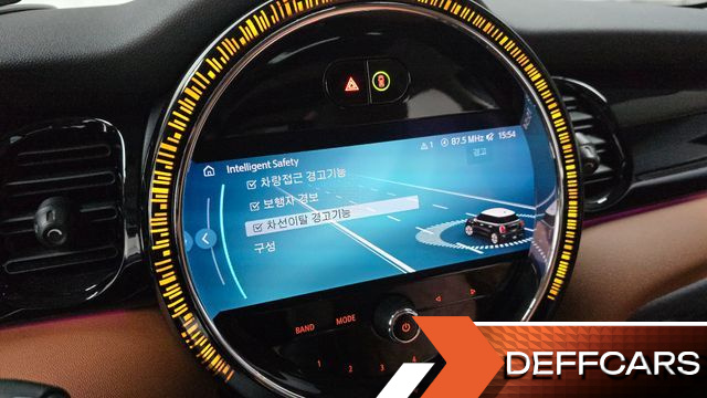 Mini COOPER 5Door Classic Third Generation купить на сайте DeffCars