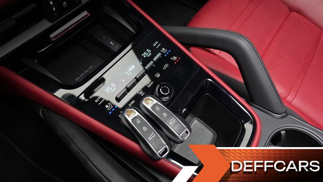 Porsche CAYENNE 3.0 купить на сайте DeffCars
