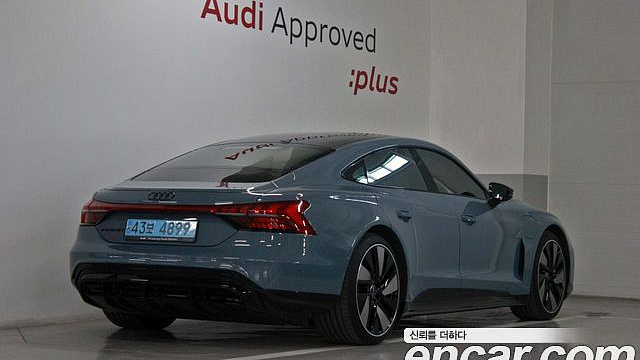 Audi E-TRON GT GT quattro Premium купить на сайте DeffCars
