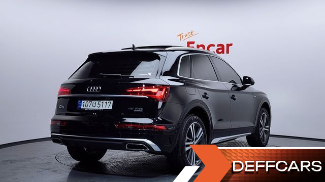 Audi Q5 45 TFSI Quattro Premium купить на сайте DeffCars