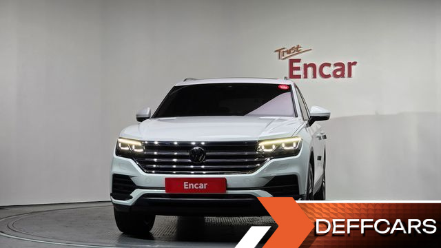Volkswagen TOUAREG 3.0 TDI Premium купить на сайте DeffCars