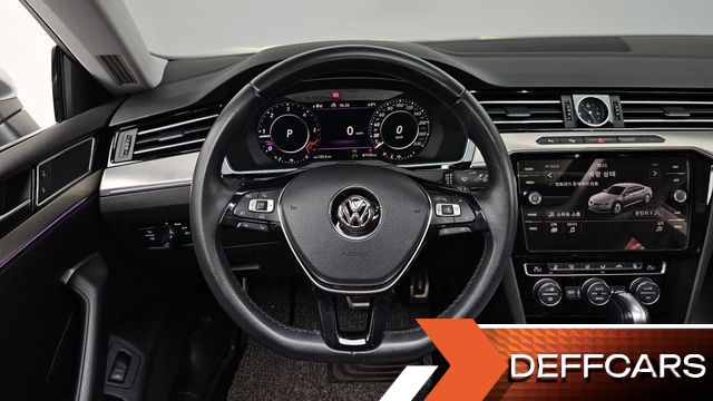 Volkswagen ARTEON 2.0 TDI Premium купить на сайте DeffCars