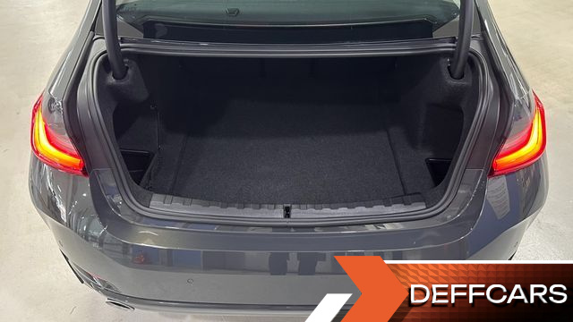 BMW 3-SERIES 320i купить на сайте DeffCars