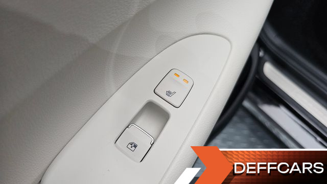 Hyundai GRANDEUR 2.5 Le Blanc купить на сайте DeffCars