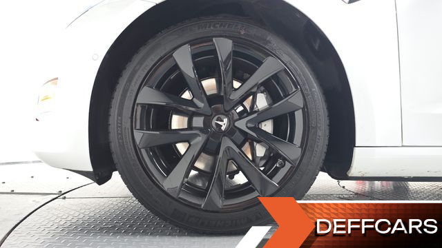 Tesla MODEL 3 Standard Range Plue RWD купить на сайте DeffCars