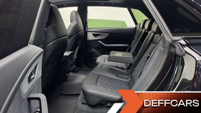 Audi Q8 55 TFSI Quattro Premium купить на сайте DeffCars