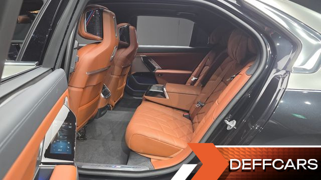 BMW 7-SERIES 740d xDrive M Sport купить на сайте DeffCars