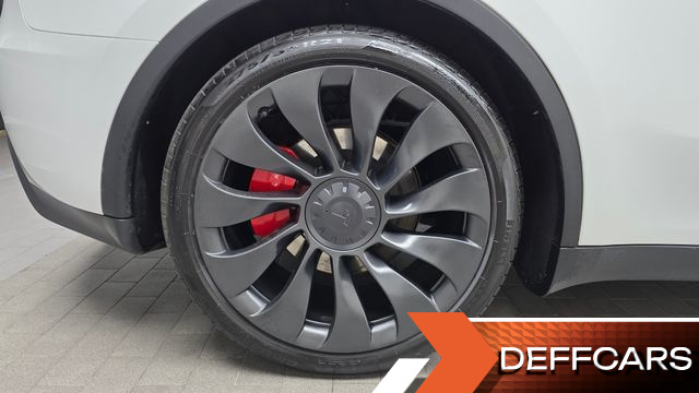 Tesla MODEL Y Performance AWD купить на сайте DeffCars