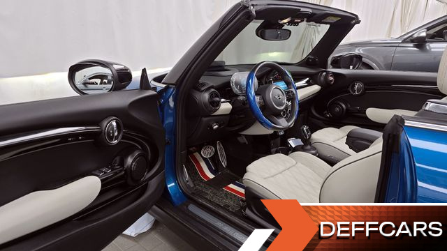 Mini COOPER CONVERTIBLE Classic Third Generation купить на сайте DeffCars