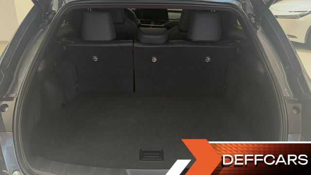 Lexus UX 2.0 2WD купить на сайте DeffCars