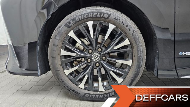 Toyota ALPHARD 2.5 HEV Executive AWD купить на сайте DeffCars