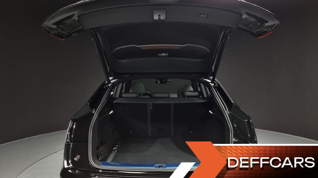 Audi SQ5 3.0 TFSI Quattro Sportback купить на сайте DeffCars