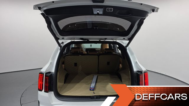 Kia SORENTO Diesel 2.2 2WD Signature купить на сайте DeffCars