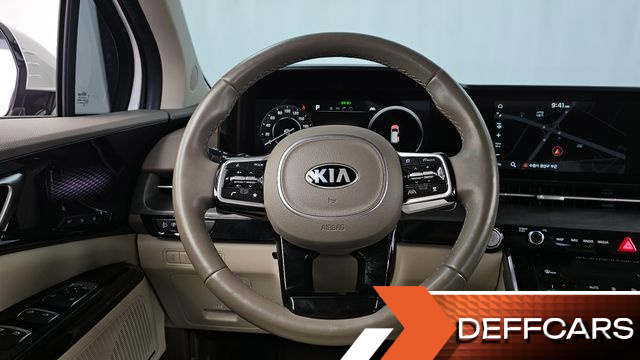 Kia CARNIVAL Gasoline 9-Seater Signature купить на сайте DeffCars