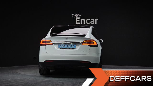 Tesla MODEL X Long Range купить на сайте DeffCars
