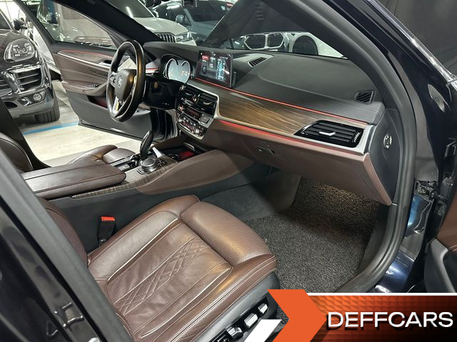 BMW 5-SERIES 530i xDrive M Sport Package Plus купить на сайте DeffCars