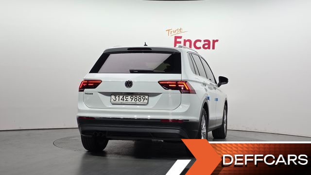 Volkswagen TIGUAN 2.0 TDI Premium купить на сайте DeffCars