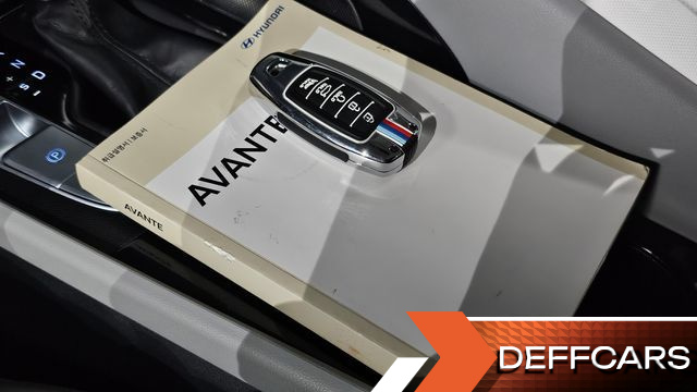 Hyundai AVANTE 1.6 Inspiration купить на сайте DeffCars