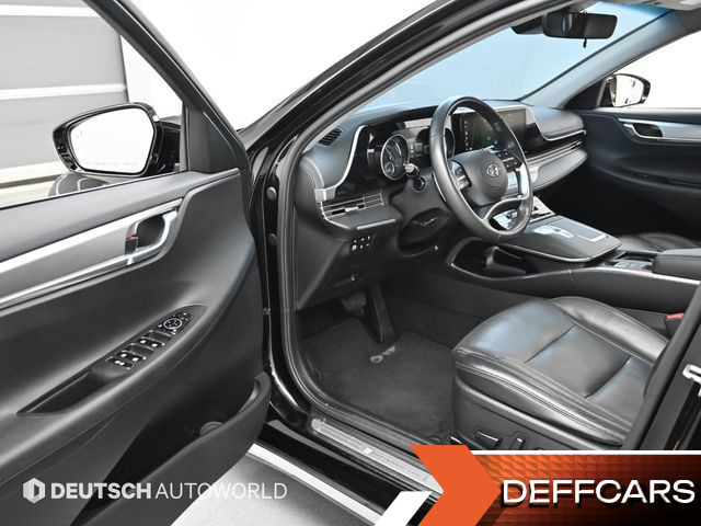 Hyundai GRANDEUR Premium купить на сайте DeffCars