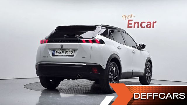 Peugeot 2008 1.5 BlueHDi GT Line купить на сайте DeffCars