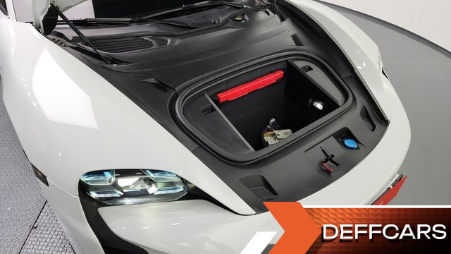 Porsche TAYCAN Turbo S купить на сайте DeffCars