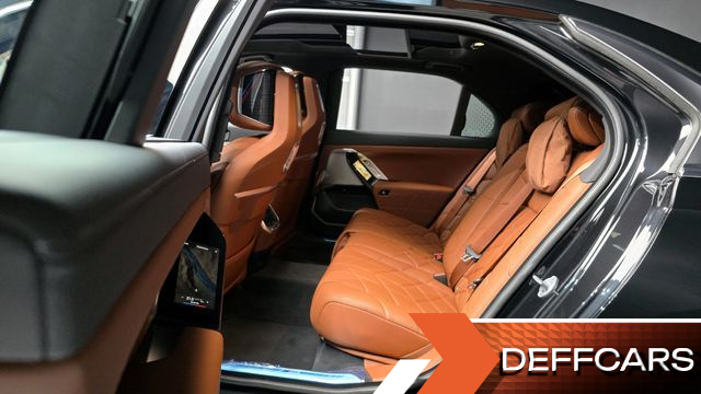 BMW 7-SERIES 740i xDrive M Sport купить на сайте DeffCars