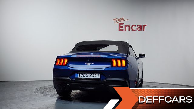Ford MUSTANG 2.3 Ecoboost Premium Convertible купить на сайте DeffCars
