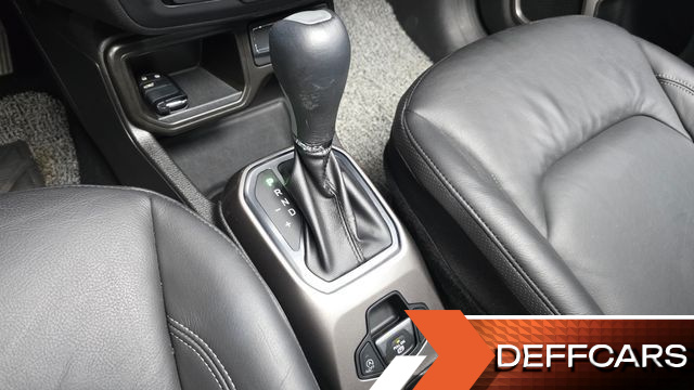 Jeep RENEGADE 1.3 Limited купить на сайте DeffCars
