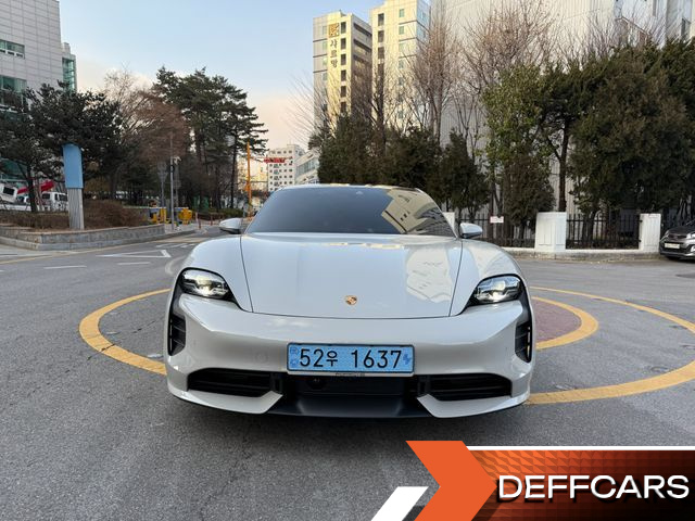 Porsche TAYCAN Turbo купить на сайте DeffCars