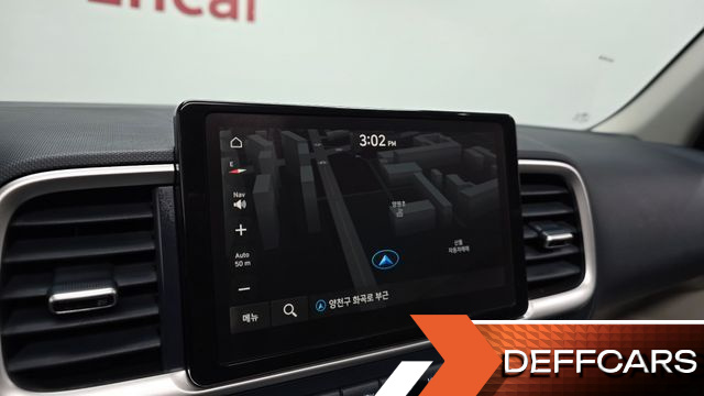 Hyundai VENUE 1.6 Flux купить на сайте DeffCars