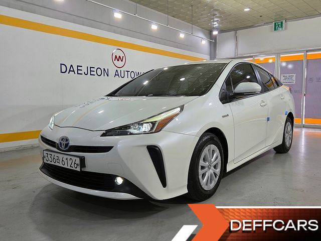 Toyota PRIUS 1.8 купить на сайте DeffCars