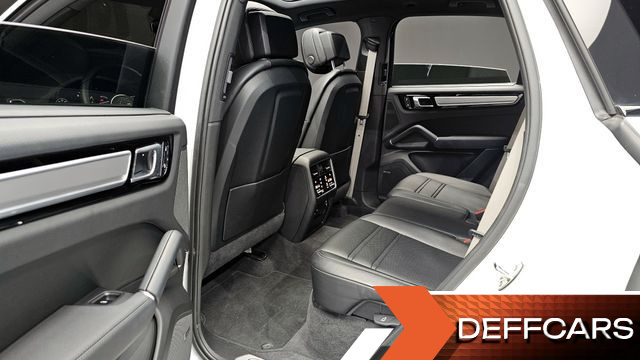 Porsche CAYENNE 3.0 PLATINUM EDITION купить на сайте DeffCars