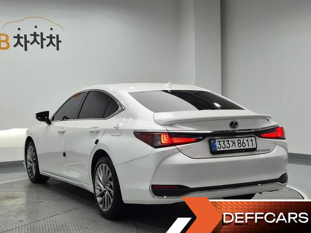 Lexus ES Executive купить на сайте DeffCars