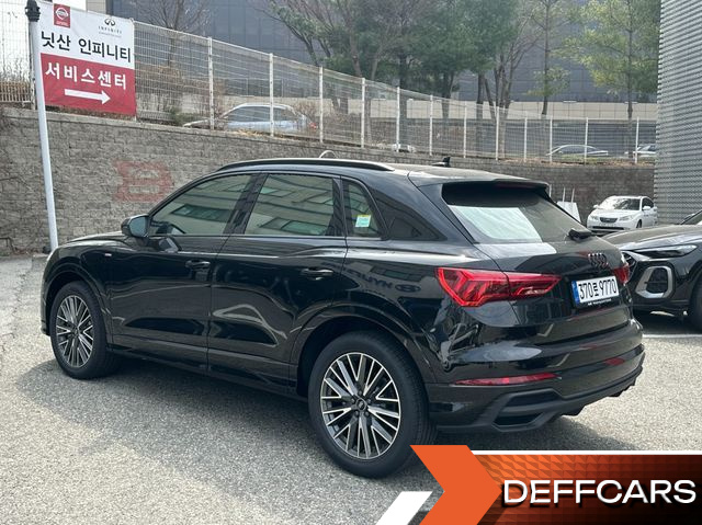 Audi Q3 40 TFSI Quattro Premium купить на сайте DeffCars