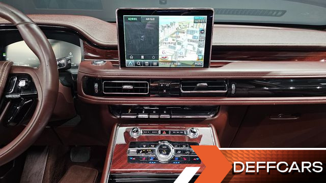 Lincoln AVIATOR 3.0 Black Label AWD купить на сайте DeffCars