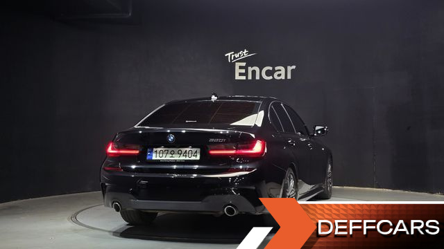BMW 3-SERIES 320i M Sport купить на сайте DeffCars