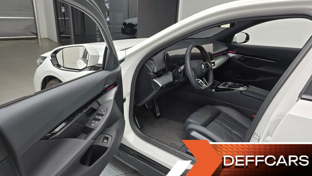 BMW 5-SERIES 520i M Sport купить на сайте DeffCars
