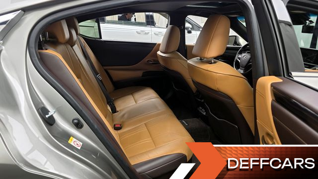 Lexus ES Luxury Plus купить на сайте DeffCars