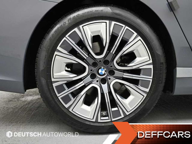 BMW 7-SERIES 740i sDrive Design Pure Excellence купить на сайте DeffCars