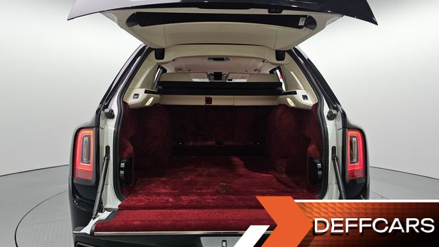 Rolls-Royce CULLINAN 6.7 V12 купить на сайте DeffCars