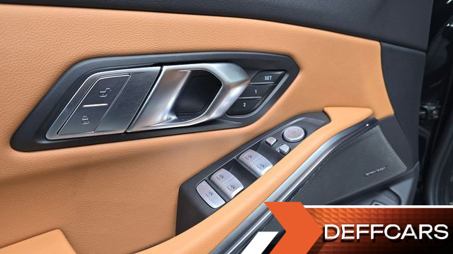 BMW 3-SERIES 320i M Sport купить на сайте DeffCars