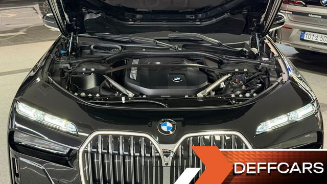 BMW 7-SERIES 740i xDrive M Sport купить на сайте DeffCars