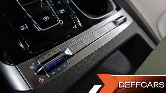 Kia CARNIVAL Diesel 9-Seater Signature купить на сайте DeffCars