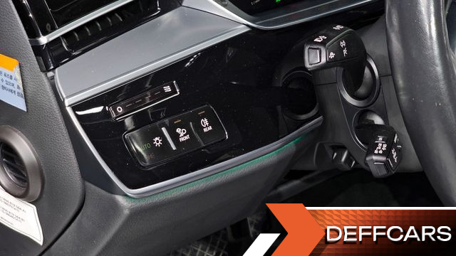 Audi A8 55 TFSI Quattro LWB купить на сайте DeffCars
